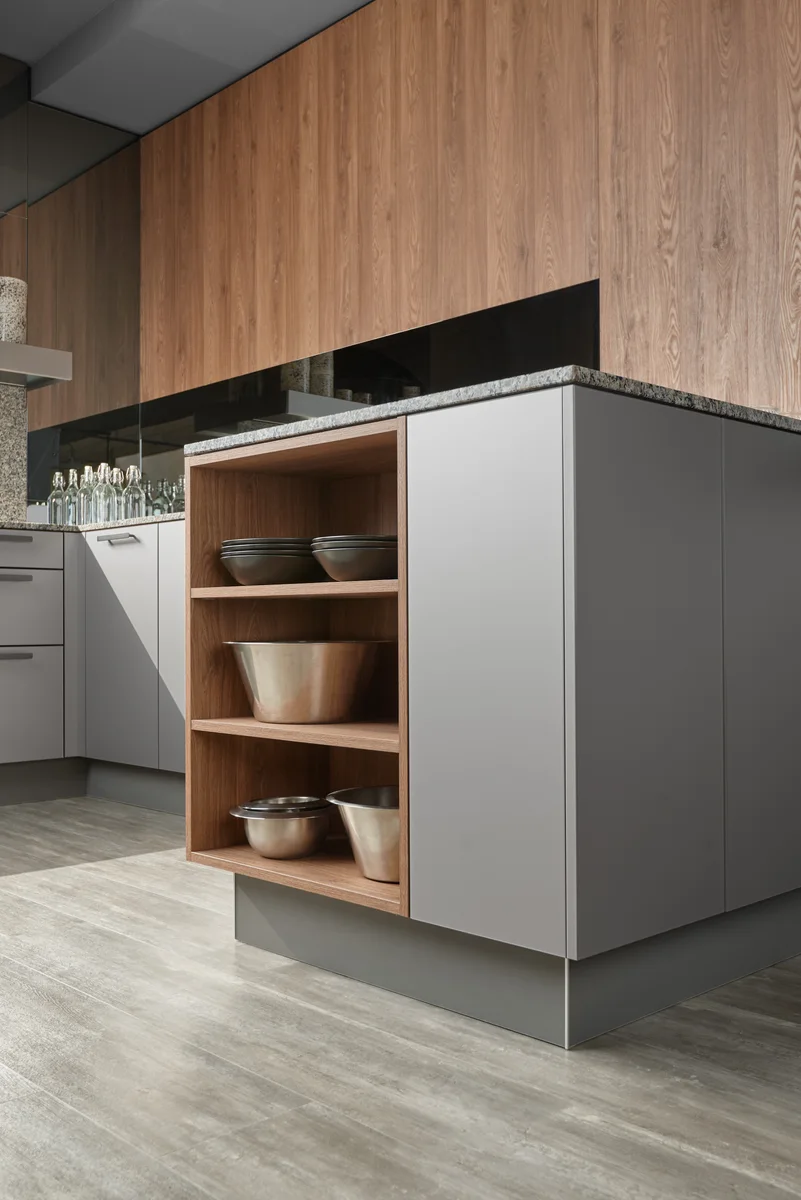 Architectural storage details collection finish